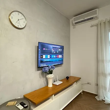H Like Apartment *