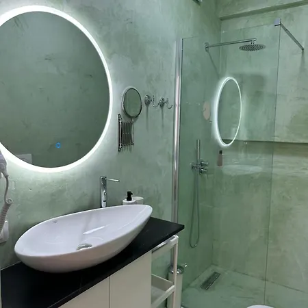H Like Apartment *