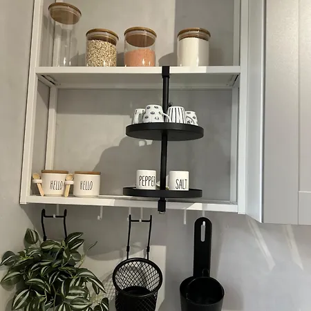 H Like Apartment