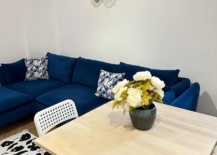 Apartment H Like *
